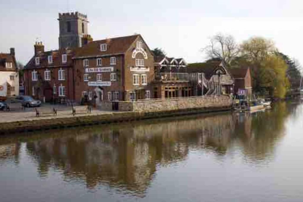 Winterborne Lodge Blandford Forum Dış mekan fotoğraf
