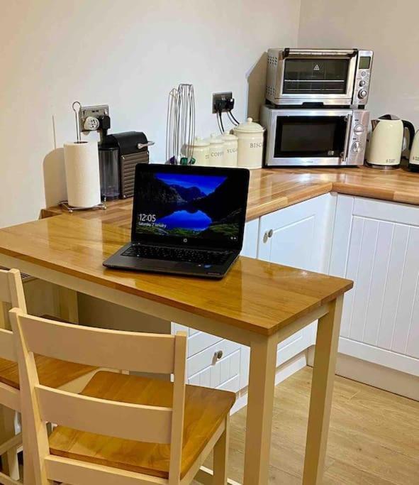 Winterborne Lodge Blandford Forum Dış mekan fotoğraf