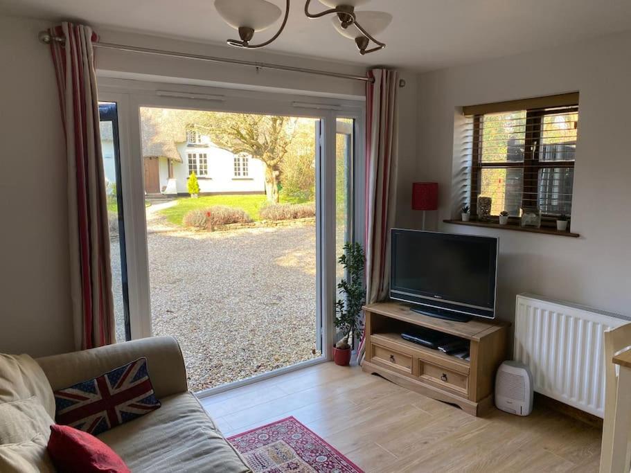 Winterborne Lodge Blandford Forum Dış mekan fotoğraf
